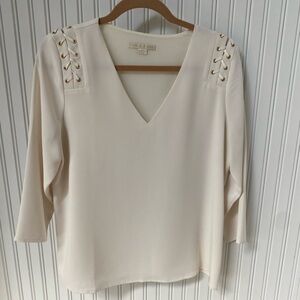 Cooper & Ella Cream V-Neck Top with shoulder detailing EUC